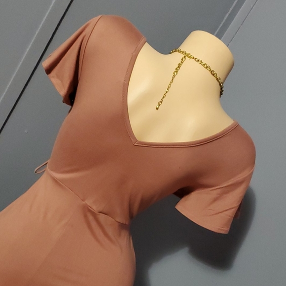 Stunning Creamy Musk Faux Wrap Top Dress - Picture 6 of 8